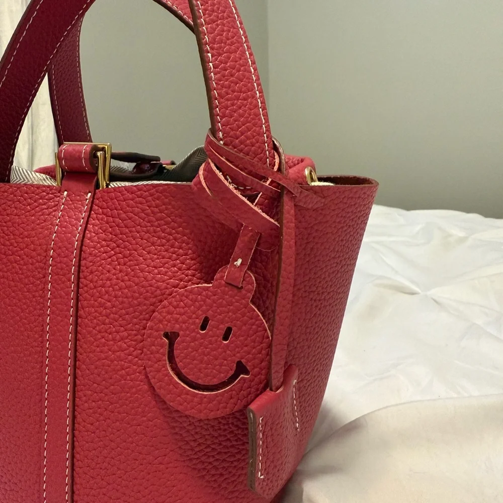 Pink Handbag - Picture 2 of 5